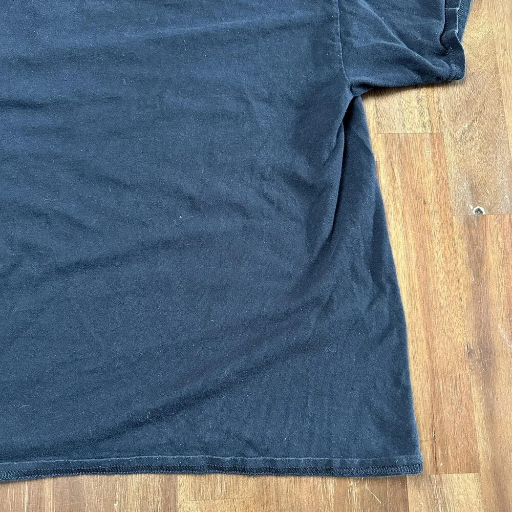 Nirvana Shirt Mens Extra Large Black Band Rock Music Graphic Cracked Print Tee